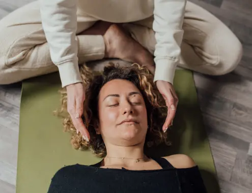 Mind–Body Healing for Emotional & Physical Recovery